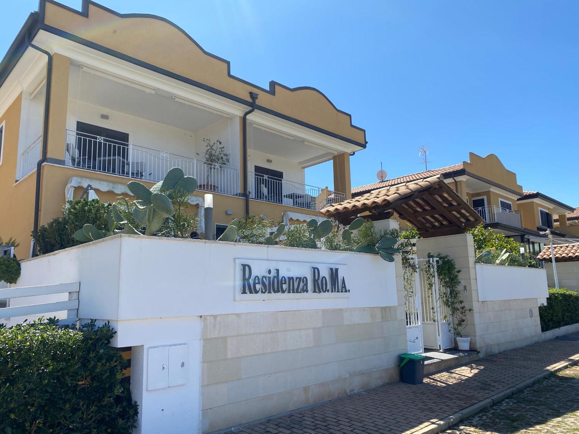 Bed and Breakfast Residenza Roma Tropea Exterior foto